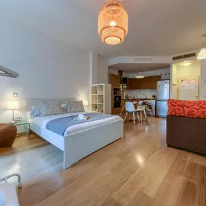 Lyrioshomes Apartamento Estudio La Biznaga Appartamento Málaga