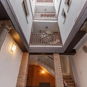 Nuria 19 Apartment